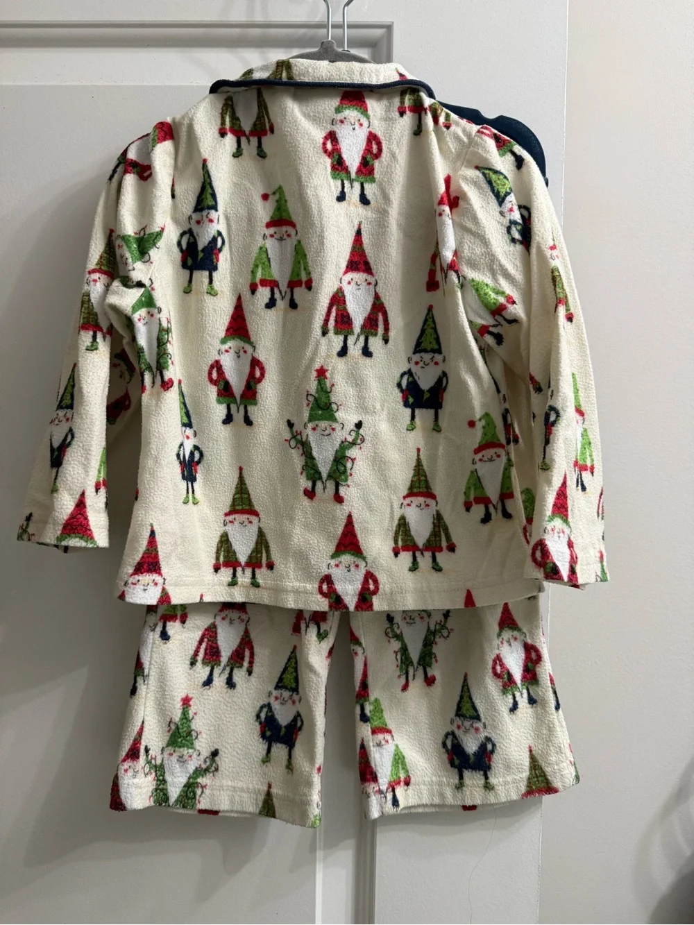 munki munki Cream Kids Pajama Set with Red & Green Gnomes